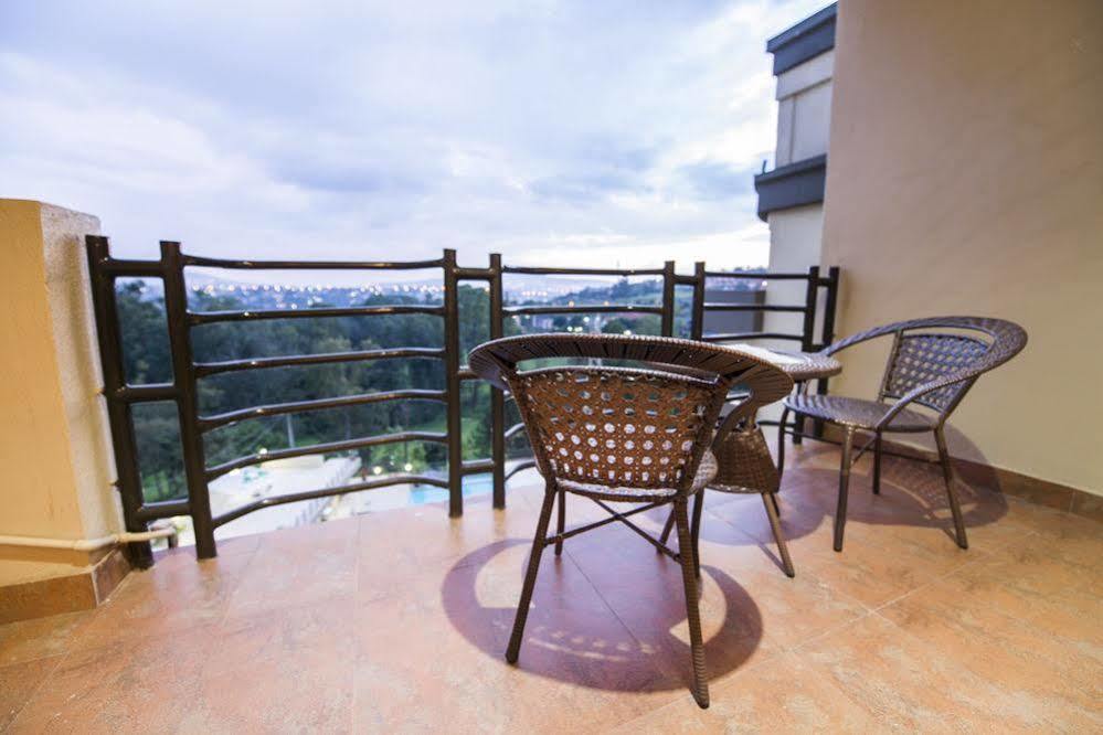 Hotel Villa Portofino Kigali Exterior photo